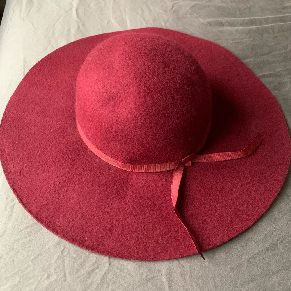 Oversized Hat